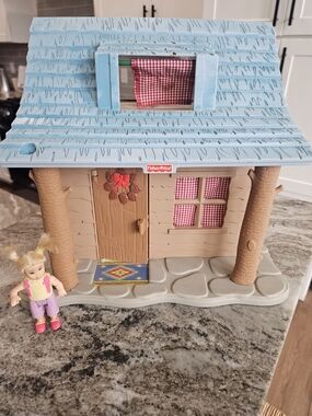 Fisher-Price Blue Roof Tan Cabin Playhouse with Pink-Accented Doll